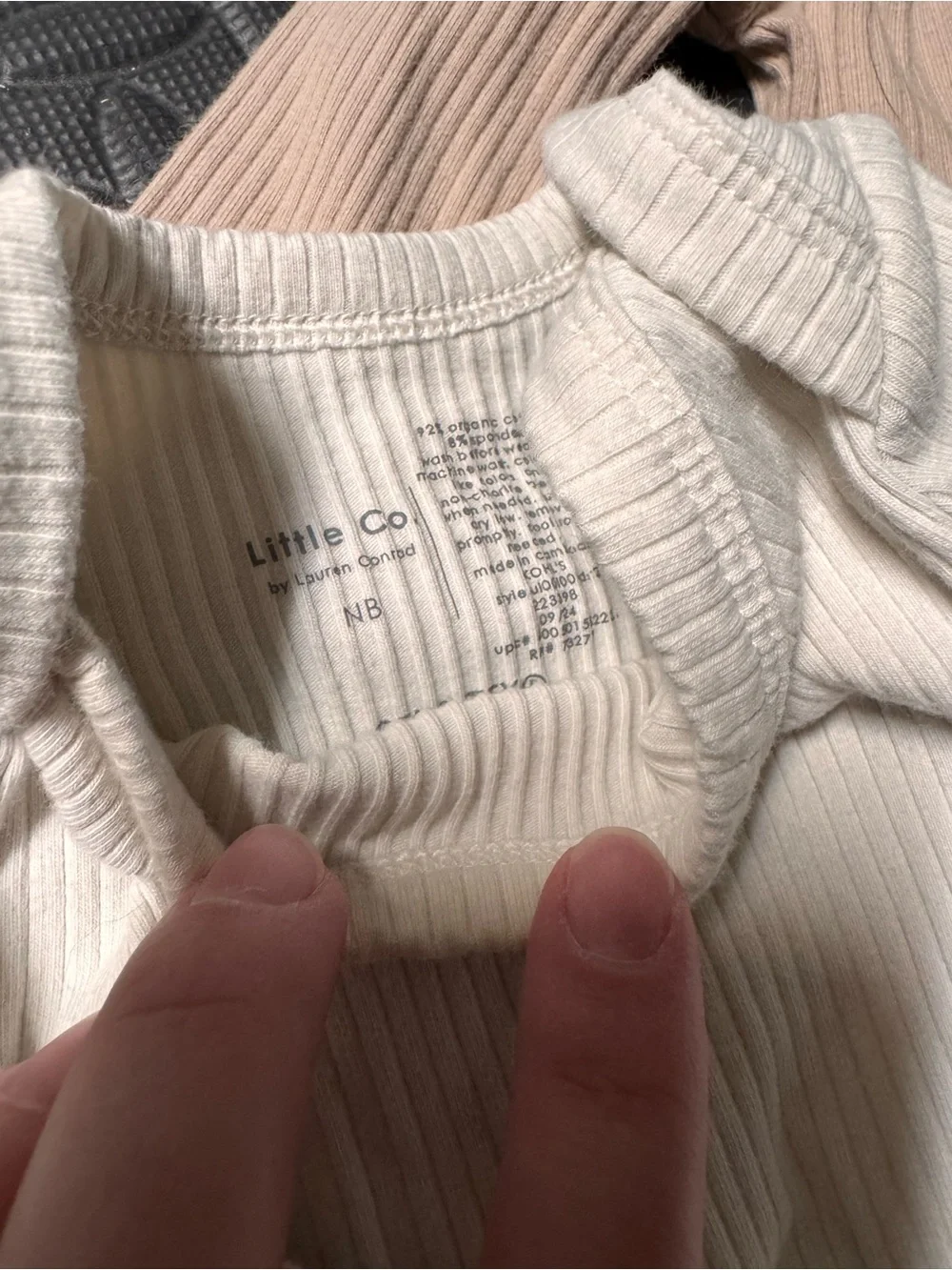 Mixed Newborn Onesies - used - newborn